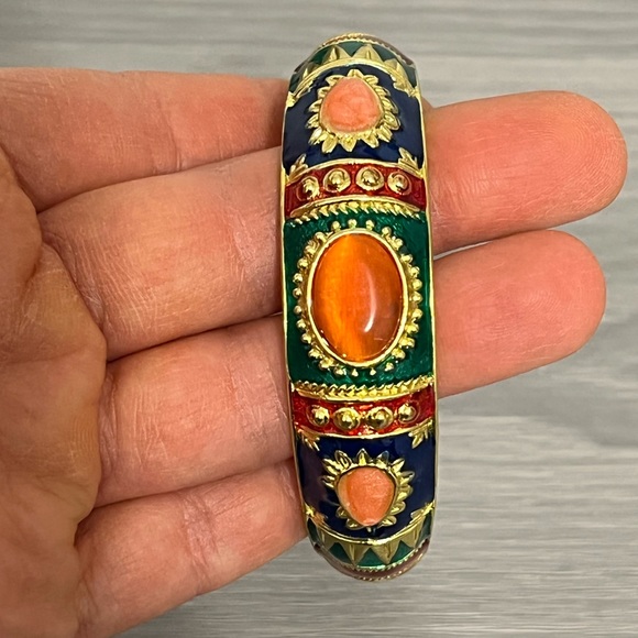 NWOT Gold & Enamel Hinged Bangle Bracelet with Stones, Green, Red, Blue, Salmon - Picture 3 of 8